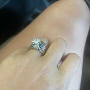 Hyo silver ring size 8
